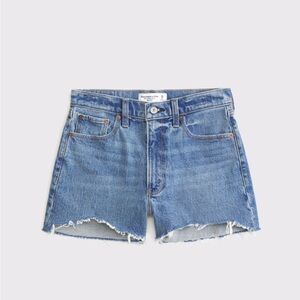 Abercrombie and Fitch High Rise Mom Short 4”